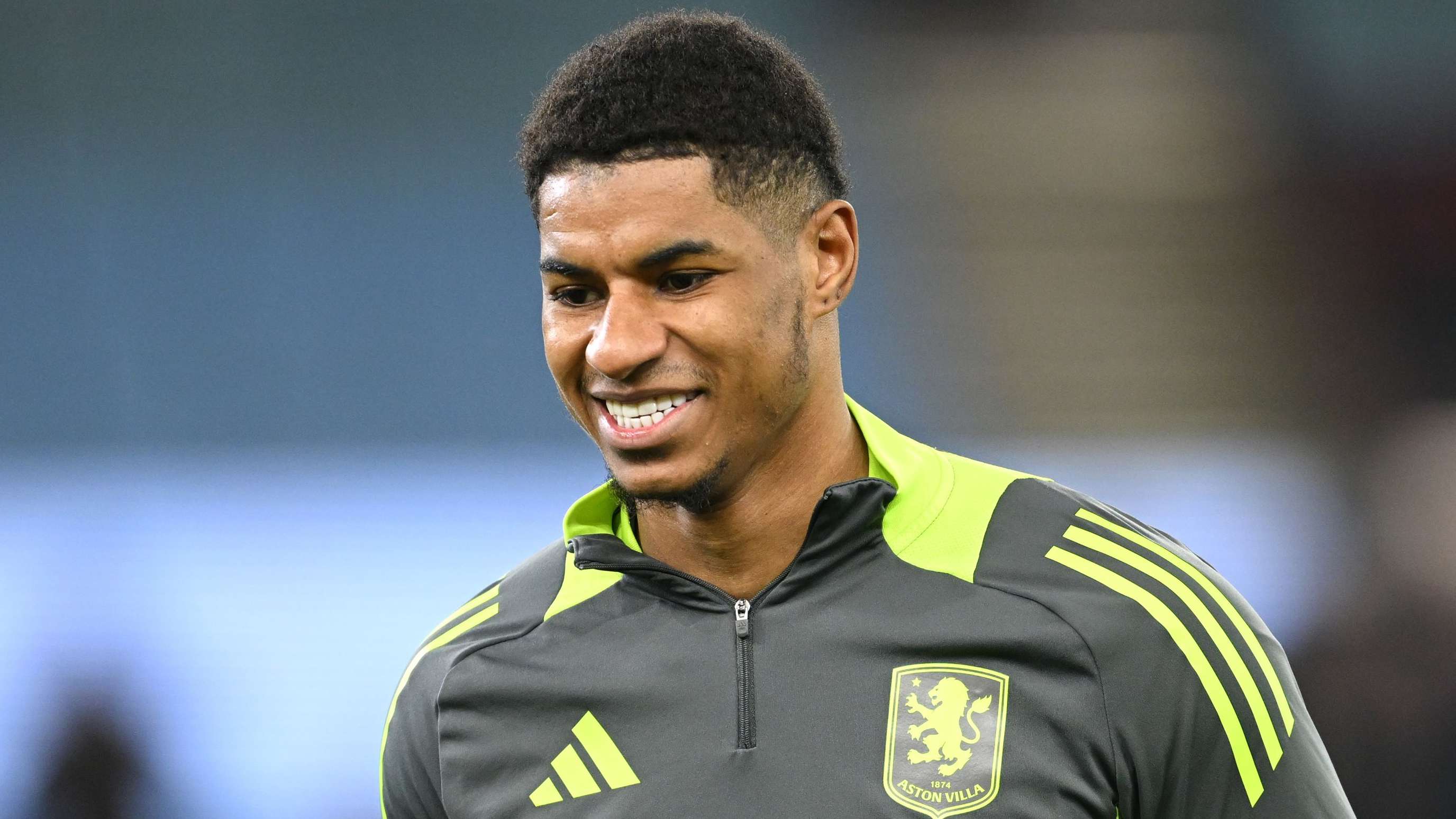 媒體人表示首鋼有更大目標需要解決穩定得分點的問題周琦尚未達到最佳狀態.