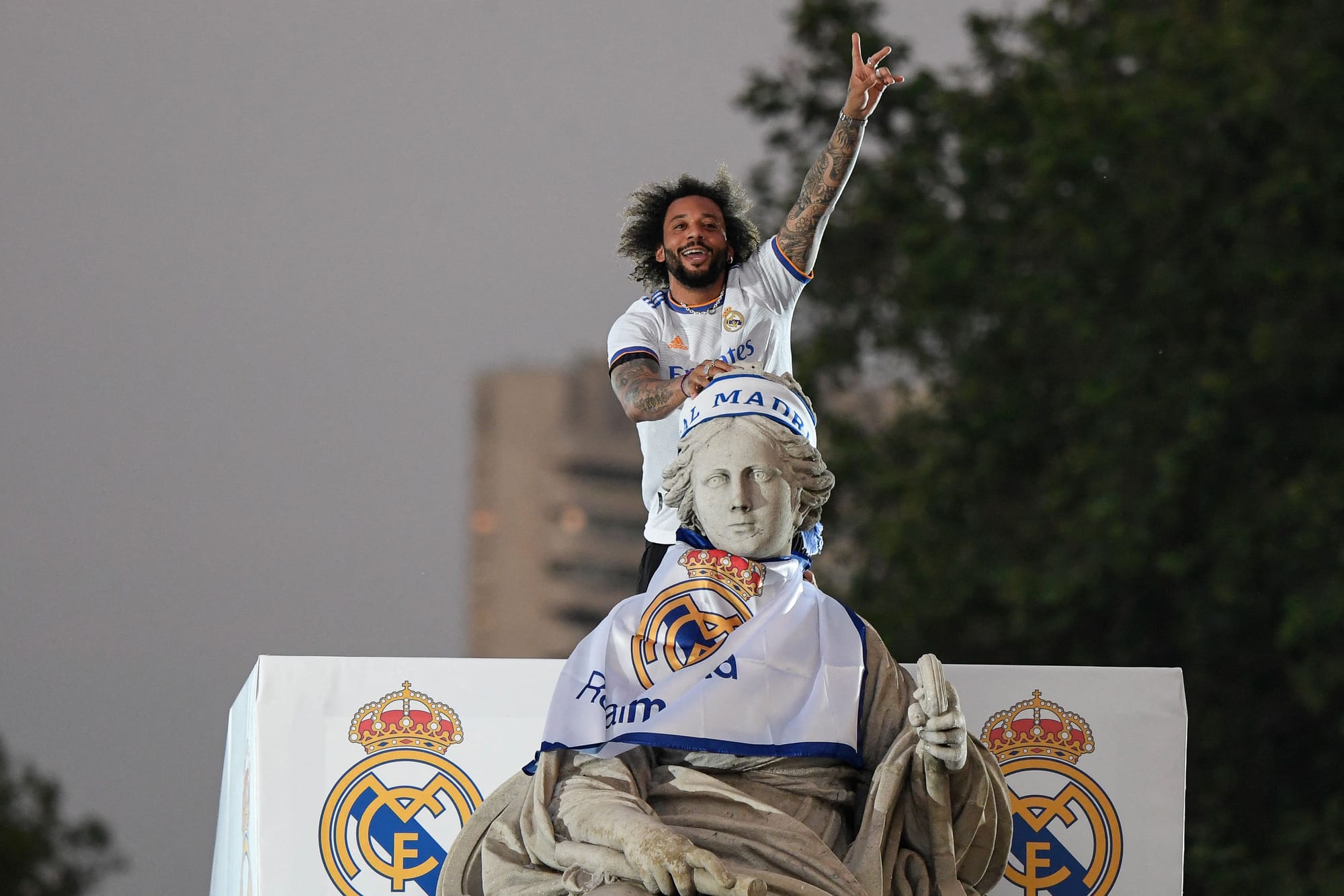 也帶領勇士 也帶領勇士